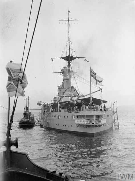 Port quarter view of the Queen elizabeth class battleship HMS WARSPITE while she is at anchor off Bangor, Northern Ireland. Ww1 Battleships, Hms Warspite, Bangor Northern Ireland, Hms Illustrious, Ironclad Warship, British Royal Navy, Amphibious Aircraft, World Wars, British Armed Forces