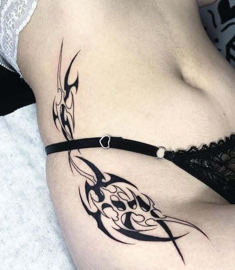 Tattoos Collar Bones, Gothic Tattoos, Stomach Tattoos Women, Henna Tattoo Designs Hand, Up Tattoo, Epic Fail, Gothic Tattoo, Bright Ideas, Elegant Tattoos