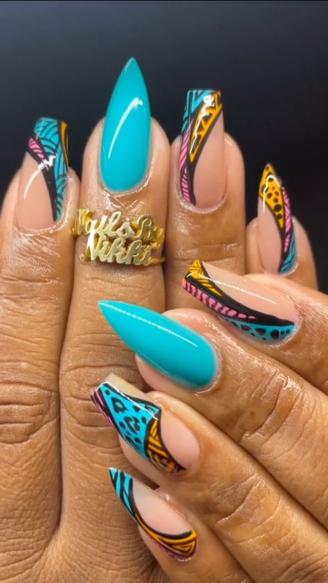 Jamaica Theme Nails, African Nail Designs, Dope Nail Designs Mid Length, Nail Info, Jamaica Nails, 90s Nails, Nail Desi, Sassy Nails, Ombre Acrylic Nails