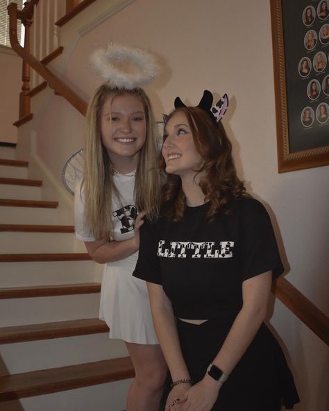 Sorority Big Little Reveal Theme, Sorority Big Little Reveal, Delta Zeta Sorority, Sorority Big Little, Big Little Reveal, Delta Zeta, Holy Cow, Big Little, Sorority