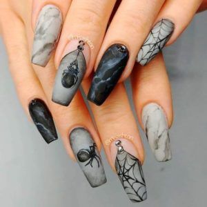 Easy Halloween Nails Design, Nightmare Before Christmas Nails, Nail Art Halloween, Halloween Nails Easy, Marble Nail Designs, Halloween Acrylic Nails, Halloween Press On Nails, Spider Webs, Halloween Nail Designs