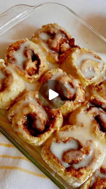 WeightWatchers on Instagram: "These easy dough cinnamon rolls are proof that two ingredient dough can do just about A-N-Y-T-H-I-N-G. ⁣
⁣
𝗪𝐡𝐚𝐭 𝐲𝐨𝐮’𝐥𝐥 𝐧𝐞𝐞𝐝: ⁣⁣⁣⁣
 ∙2 cups white self-rising flour⁣
 ∙⅝ cup, divided powdered sugar (confectioner's)⁣
 ∙1⅝ cups, divided plain fat free Greek yogurt⁣
 ∙1 Tbsp, divided vanilla extract⁣
 ∙1 large egg⁣
 ∙¼ cup packed brown sugar⁣
 ∙1 Tbsp ground cinnamon⁣
 ∙5 sprays cooking spray⁣
⁣
𝐇𝐨𝐰 𝐭𝐨 𝐦𝐚𝐤𝐞 𝐢𝐭: ⁣⁣⁣⁣
1. Preheat oven to 350°F. Combine flour and 2 Tbsp powdered sugar in a large bowl. Whisk together 1½ cups yogurt, 1 Tbsp vanilla, and egg in a medium bowl. Add yogurt mixture to flour mixture; stir well with a wooden spoon until just combined and then keep mixing dough in bowl with your hands until smooth (about 2 minutes of knea Two Ingredient Dough, Easy Dough, Two Ingredient, Weight Watchers Desserts, Cooking Spray, Self Rising Flour, Yogurt Cups, Wooden Spoon, Ground Cinnamon