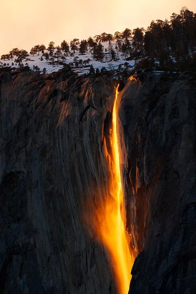 yosemite national park firefall California Horsetail Falls, Yosemite Falls, Water Fall, California National Parks, Into The Wild, Yosemite National, Yosemite National Park, Vacation Spots, Beautiful Landscapes