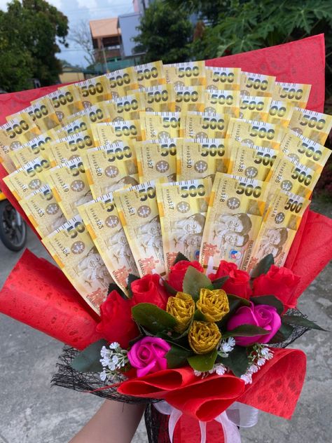 Money Bouquet Philippine Peso, Cash Money Prank 2023, Aesthetic Philippines, Toy Bouquet, Roses Valentines Day, Album Cover Wallpaper Collage, Money Flowers, Mosque Design, Money Bouquet