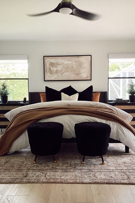 Knit Bed, Black Bedroom Decor, Black Bed Frame, Black Bed, Guest Room Decor, Amazon Home Decor, Pretty Bedroom, Black Bedding, Master Bedrooms Decor