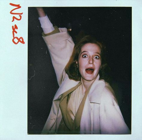 Behind the scenes The X-Files The X Files Polaroids, The X Files Behind The Scenes, X Files Behind The Scenes, X Files Polaroids, The X Files Aesthetic, Fbi Women, Files Aesthetic, David And Gillian, Cinema Quotes