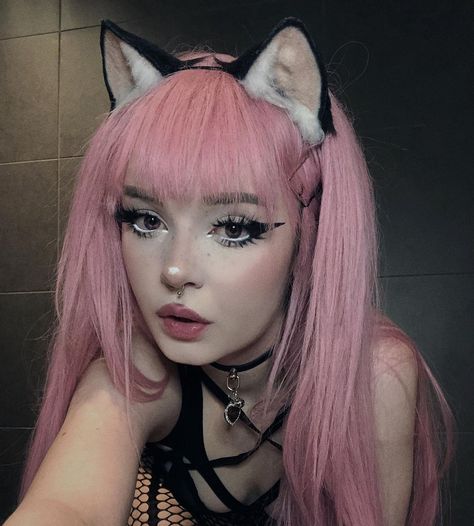 Kitten Costumes, Egirl Makeup, Scene Makeup, Fancy Makeup, Cat Makeup, Cute Cosplay, Cosplay Makeup, Pink Cat, Girls Makeup