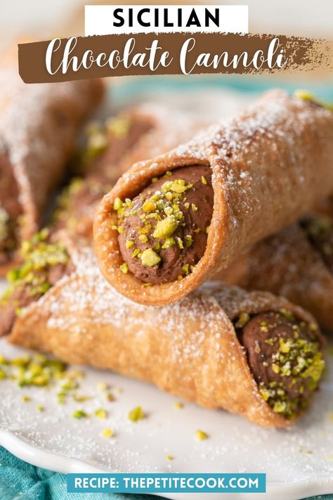 Made with a crunchy shell filled with creamy chocolate ricotta filling, chocolate cannoli are one of the best Sicilian desserts! Chocolate Cannoli Recipe, Sicilian Desserts, Chocolate Cannoli, Chocolate Ricotta, Nutella Filling, Cannoli Filling, Ricotta Filling, Cannoli Recipe, Fried Dough