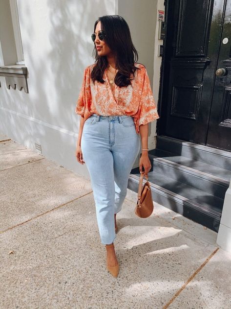 Outfits With Blue Jeans, Find Your Personal Style, Lady Decluttered, Jeans And A Nice Top, Simple Spring Outfits, Dressy Casual Outfits, Casual Work Outfits, Curvy Outfits, Fashion Mode