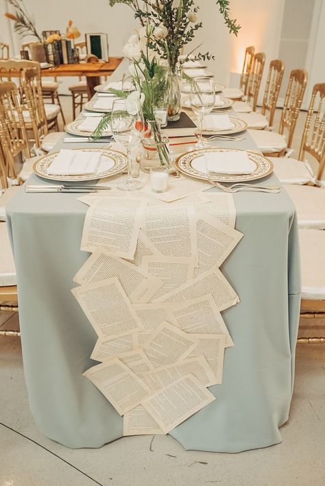 Deco Champetre, Future Wedding Plans, Rustic Theme, Cute Wedding Ideas, A Love Story, Organic Modern Decor, Organic Modern, Decoration Table, Book Pages