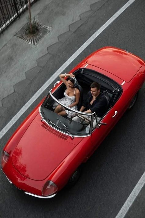 Rome Streets, Villas In Italy, Pre Wedding Photoshoot Outdoor, Honeymoon Locations, Luxury Aesthetic, Ombre Hair Color, Bugatti Veyron, Italian Summer, Red Car