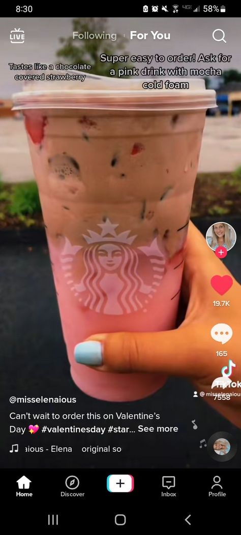 Strawberry Starbucks Drink, Mocha Drink, Strawberry Coffee, Valentine Drinks, Starbucks Matcha, Starbucks Drinks Diy, Secret Starbucks Drinks, Starbucks Secret Menu Drinks, Strawberry Acai