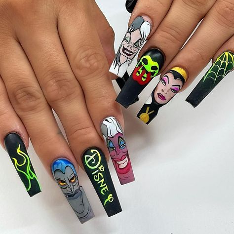 Emperors New Groove Nails, Cartoon Characters Nail Art, Disney Villains Nails, Villains Nails, Disney Villain Nails, Villain Nails, Movie Nails, Disney Characters Halloween, Disney Princess Nails