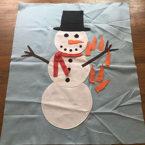 Pin the Carrot on the Snowman, using felt & velcro Snowman Diy, Event Centerpieces, Toddler Games, Event Centerpiece, Kids Christmas Party, Room Mom, Diy Snowman, Games For Toddlers, The Snowman