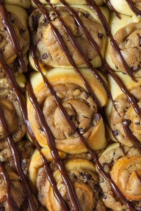 Cookie Dough Buns - Overtime Cook Cookie Dough Cinnamon Rolls, Cookie Dough Filling, Kosher Cooking, Brioche Rolls, Purple Cakes, Cinnamon Cookies, Sour Dough, Brioche Buns, Classic Desserts