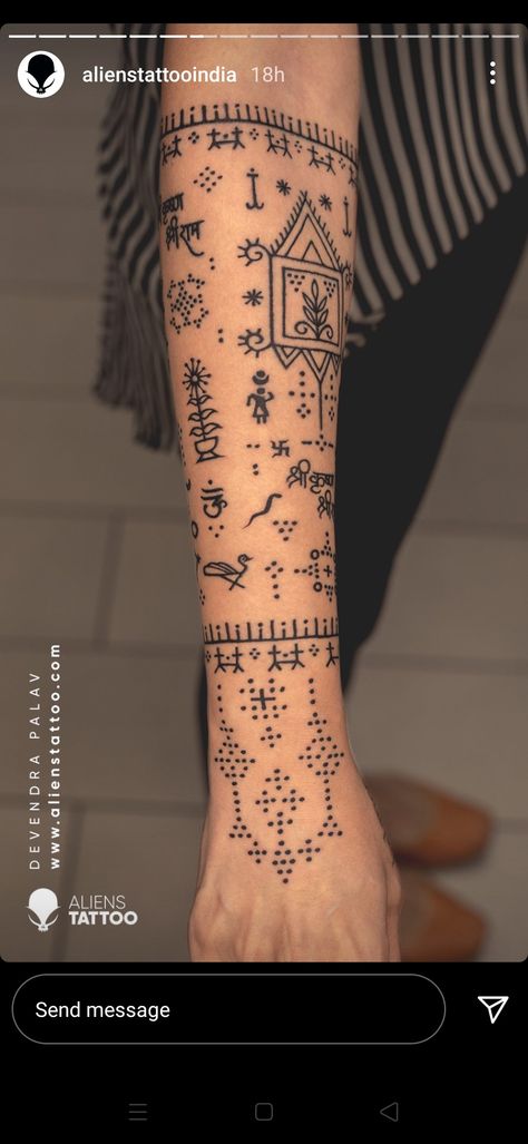 Romania Tattoo Ideas, Romani Tattoos, Romani Tattoo, Romania Tattoo, Romanian Tattoo, Medieval Tattoo, History Tattoos, Tattoo Concepts, Tattoo Graphic