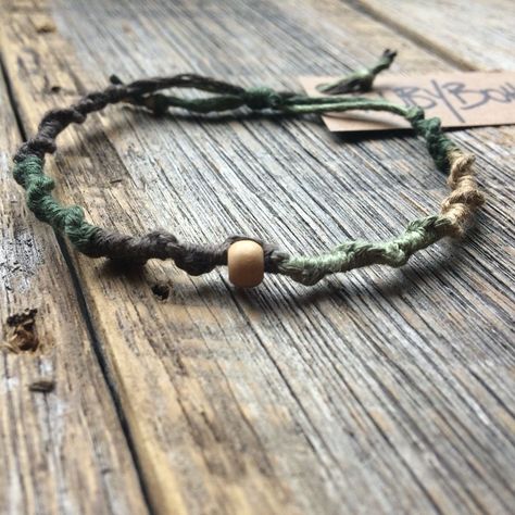 Hemp Cord Bracelets, Funky Bracelet, Homemade Bracelets, Macrame Bracelet Patterns, Hemp Bracelet, Hemp Jewelry, Handmade Jewlery, Hemp Bracelets, Cord Jewelry