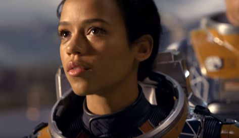 Teaser Trailer Released For Netflix's ... Alien Environment, Lost In Space Cast, Jay Ellis, Judy Robinson, Space Tv Shows, Toby Stephens, Space Character, Taylor R, Robinson Family