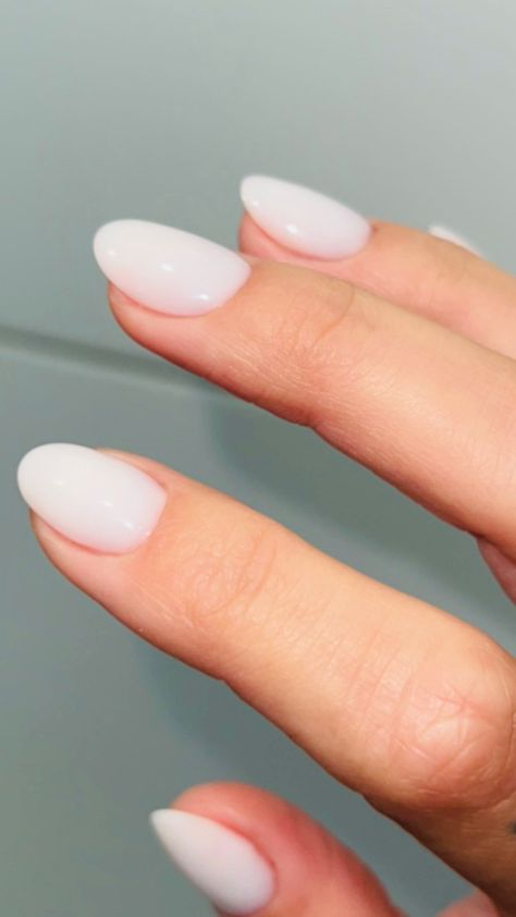 Nails For Single People, White Wash Nails, Soft White Oval Nails, Milky White Nails Round Shape, White Dip Almond Nails, Dip Nails Milky White, Milky White Gel X Nails, Rounded Milky White Nails, Milky White Oval Acrylic Nails