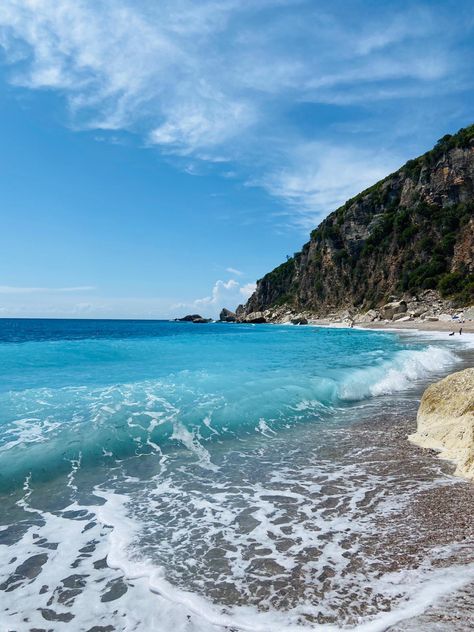 Montenegro Beaches, Praia Aesthetic, Podgorica Montenegro, Montenegro Beach, Landscape Reference, Summer Board, Blue Pool, Euro Summer, Gorgeous View