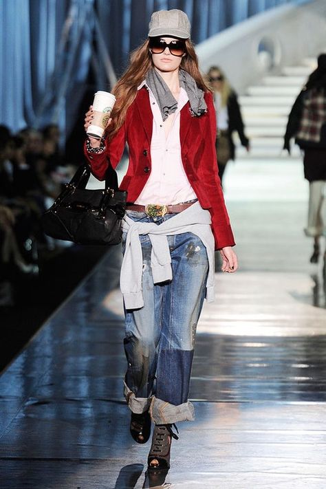 Dsquared2 Fall 2009 Ready-to-Wear Collection | Vogue Model Aesthetic, Couture Designers, Business Casual Outfits, Outfits Casuales, Preppy Style, 90s Fashion, Modern Luxury, Denim Women, Runway Fashion