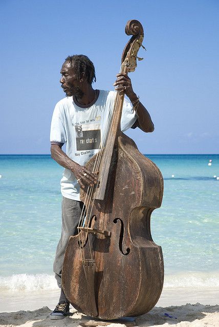 Music On The Beach, Jamaica Music, Playing An Instrument, Street Music, New Orleans Jazz, Life Drawing Reference, Street Musician, Jamaica Travel, Double Bass