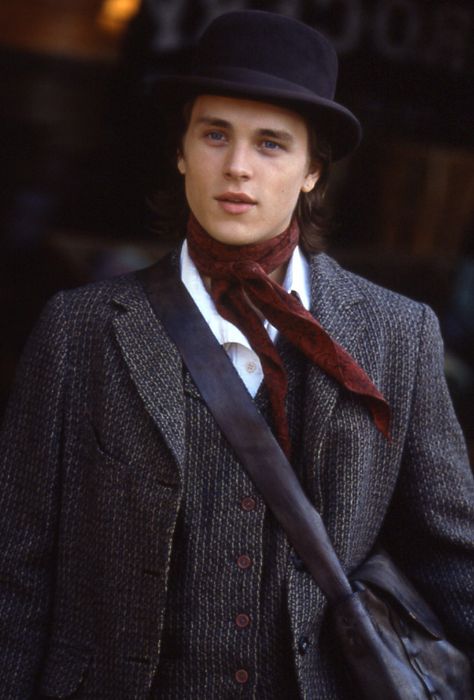 Jonathan Jackson portrays the character of Jesse Tuck in the movie "Tuck Everlasting" Jonathan Jackson Tuck Everlasting, Jesse Tuck Everlasting, Jesse Tuck, Tuck Everlasting, Film Pictures, Longer Hair, Holy Cow, Sharp Dressed Man, Handsome Man