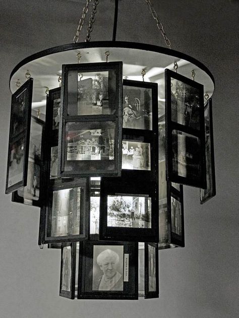 A lamp made ​​from old glass negatives! Old Negatives Ideas, Photo Chandelier, Film Negative Crafts, Photo Lamp, Deco Originale, Lamps, Diy Lamp, Photo Craft, Diy Lighting