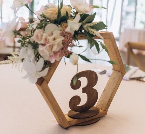 Wedding Table Centerpieces Rustic, Barnyard Decor, Geometric Terrarium Wedding, Wedding Centerpieces Diy Rustic, Sage Green Wedding Colors, Terrarium Centerpiece, Terrarium Wedding, Diy Outdoor Weddings, Wood Hexagon