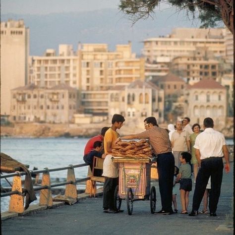 Lebanon’s Golden Age (@lebanon_goldenage) • Photos et vidéos Instagram Lebanon 1960s, Beirut 1960s, Lebanon Vintage, Lebanon History, Old Lebanon, Old Beirut, Lebanon Culture, 60s Aesthetic, Banana Pancake