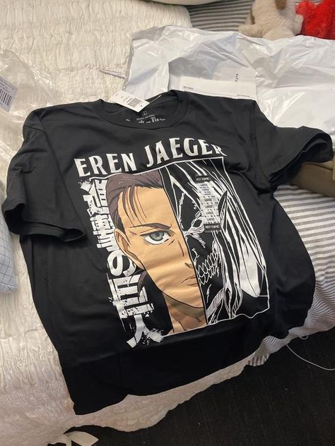 Attack On Titan Eren Jaeger Split T-Shirt, Anime Vintage Shirt Attack On Titan Clothes, Attack On Titan Eren Jaeger, Attack On Titan Merch, Attack On Titan Shirt, Bold Outfits, Cool Shirt Designs, College Jackets, Anime Streetwear, Attack On Titan Eren