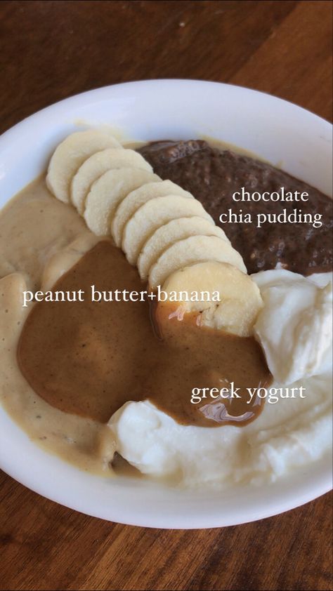 Peanut Butter Banana Smoothie Bowl, Chocolate Peanut Butter Banana Smoothie, Powdered Peanut Butter, Banana Smoothie Bowl, Peanut Butter Banana Smoothie, Chocolate Chia Pudding, Best Fat Burning Foods, Healthy Foodie, Peanut Butter Banana