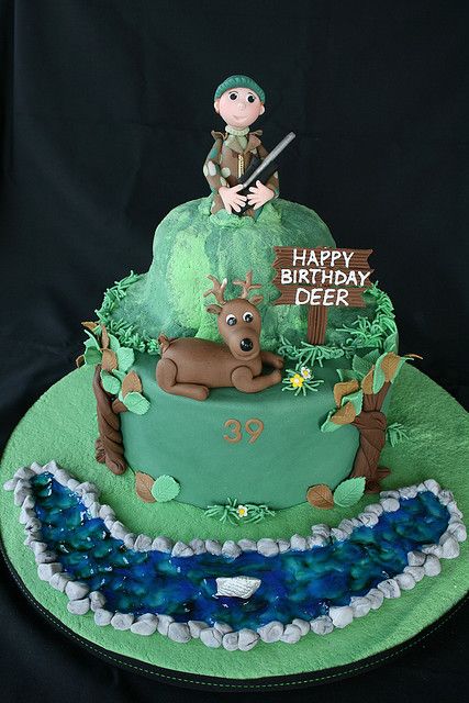 hunting cake! Now this is a great idea for my hubby's next birthday! Deer Hunting Cakes, Deer Hunting Cake, Hunting Birthday Cakes, Duck Dynasty Party, Moose Birthday, Hunting Cake, Deer Cakes, Bolo Red Velvet, Hunting Theme