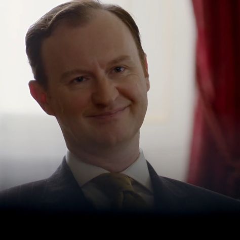 Mycroft Holmes, Sherlock Holmes Benedict Cumberbatch, Mark Gatiss, Bbc Sherlock, Johnlock, Sherlock Bbc, Benedict Cumberbatch, Sherlock Holmes, Scandal