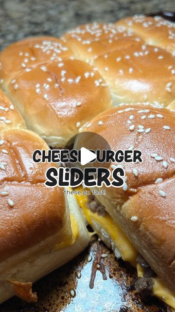 LAURA MORIN✨ on Instagram: "Cheeseburger Sliders 🍔   1 1/2lbs hamburger Salt, pepper, onion flakes and garlic powder (to taste) Cheese slices Shredded cheese 1/3 cup mayonnaise  24 Hawaiian rolls  2tbs butter Sesame seeds (to sprinkle)   Preheat oven to 350.  Brown and season hamburger - drain access grease. Mix in 1/3 cup mayonnaise.  Cut rolls in half as shown in video, grease pan and place the bottom of the rolls on the pan. Top with cheese slices, hamburger mixture, and some shredded cheese. Replace top of rolls. Melt 2tbs butter and top rolls, sprinkle sesame seeds on rolls.  Place in over for 12-15 minutes, take out and enjoy! 🍔  #sliders #easymeals #easydinner #easyrecipeideas #easyrecepies #kidapprovedfood #familymeals #familydinner #cheeseburger #momapproved #recipe #recipes" Cheese Burger Sliders Hawaiian Rolls, Hamburger Sliders Hawaiian Rolls, Cheeseburger Sliders Hawaiian Rolls, Cheese Burger Sliders, Hamburger Sliders, Onion Flakes, Cheeseburger Sliders, Burger Sliders, Hamburger Meat