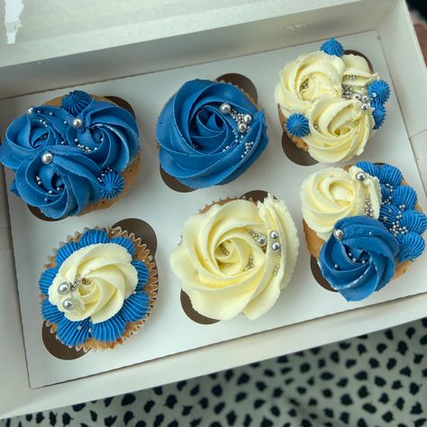 Royal Blue Cupcakes, Blue Cupcakes, Floral Cupcakes, Cupcakes Decoration, Cute Cakes, Fathers Day, Pastel, Cake, Birthday