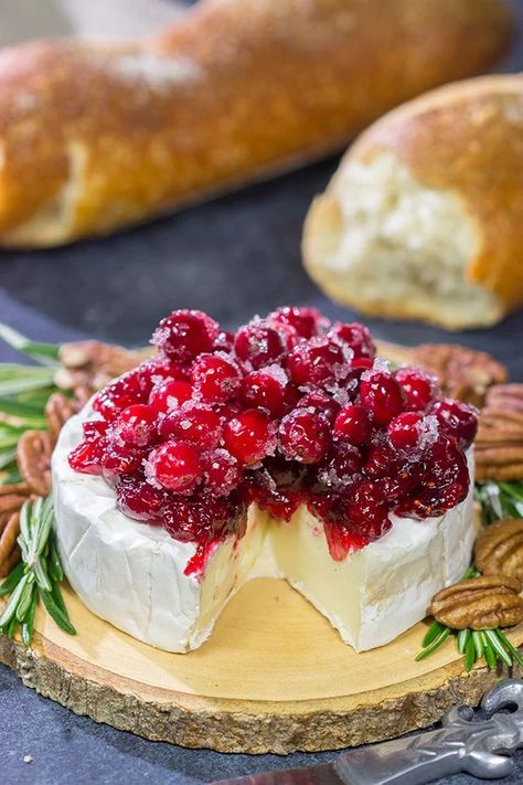 Brie with Cranberry Sauce | Easy but impressive appetizer! Thai Peanut Wraps, Chocolate Swiss Cake, Brie Cranberry Appetizer, Brie Sauce, Brie With Cranberry Sauce, Swiss Cake Roll, Brie Cheese Recipes, Swiss Cake, Brie Cranberry