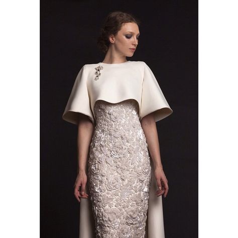 #TheLastSpring #SS15 #KrikorJabotian Krikor Jabotian, Gaun Koktail, Baju Kahwin, Couture Wedding Gowns, Trumpet Wedding Dress, Trendy Wedding Dresses, Party Kleidung, Evening Gowns Elegant, فستان سهرة