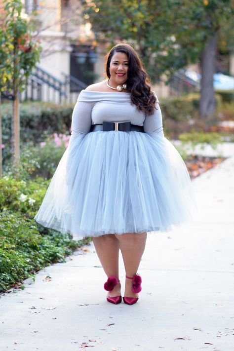 plus size Christmas Party outfit Plus Size Tutu Skirt, Tulle Skirt Plus Size, Plus Size Tutu, Knee Length Tulle Skirt, Dress For Chubby, Blue Tulle Skirt, Garner Style, Skirt Tutu, Below The Knee Dresses