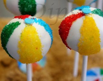 Paw Patrol Cake Pops, Kue Disney, Disney Cake Pops, Homemade Party Favors, Frozen Cake Pops, Princess Cake Pops, Gender Reveal Cake Pops, Beach Ball Cake, Toy Story Cookies