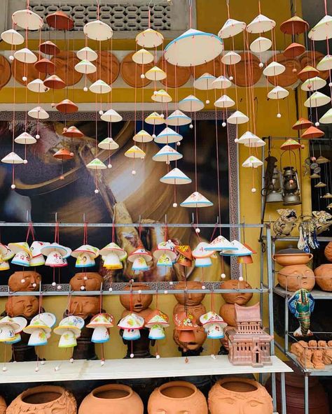 Experience the Pottery Village of Thanh Ha in Hoi An: where to go, what's interesting? - Vietnam Car Rentals With Driver Pottery Village, Japanese Bridge, Pottery Kiln, Traditional Pottery, Car Rentals, Aromatic Herbs, Hoi An, Pottery Wheel, Pottery Making