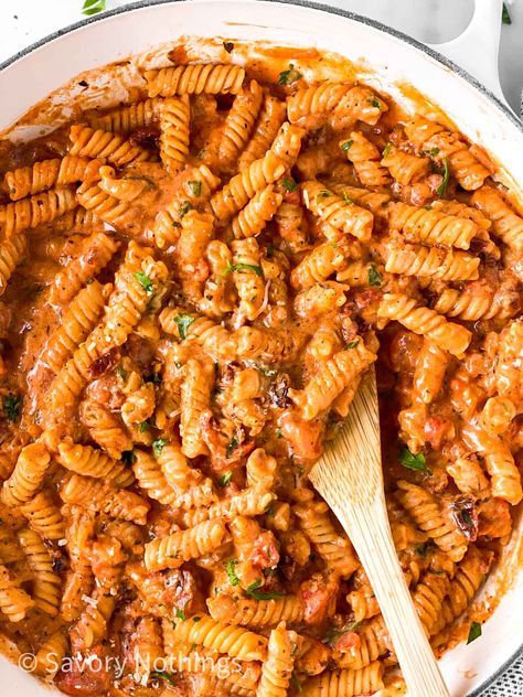 One Pot Creamy Tomato Pasta, One Pot Tomato Basil Pasta, Canned Tomato Pasta Sauce, Pasta Sauce With Diced Tomatoes, Tomato Sauce From Canned Tomatoes, Easy Creamy Tomato Pasta, One Pot Creamy Pasta, Pasta With Diced Tomatoes, Creamy Tomato Basil Pasta