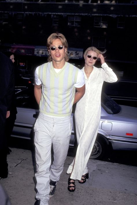 brad pitt jeune photo années 80 90 11 90s Style Icons, Brad Pitt Style, Gwyneth Paltrow Style, 1990 Style, Ali Michael, David Bailey, Serge Gainsbourg, Outfit 90s, 1990s Fashion