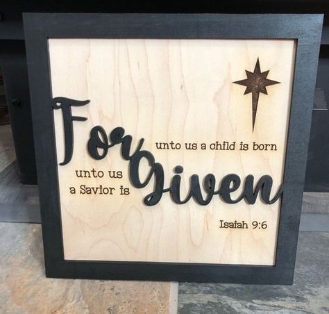 For Unto Us A Child Is Born, Christmas Sayings Signs, Diy Manger, Christian Christmas Signs, Christian Christmas Decor, Christian Christmas Decorations, Christmas Signs Diy, Christian Signs, Isaiah 9