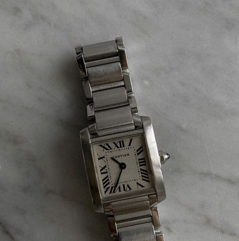 Vintage Cartier Watch, Gergana Ivanova, Cartier Tank Francaise, Silver Watches Women, Vintage Watches Women, Cartier Santos, Old Watches, Cartier Tank, Womens Watches Luxury