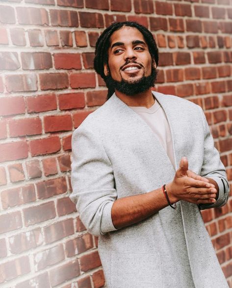 Skip Marley, Black Goddess, June 30, Black Is Beautiful, Galaxy Wallpaper, Black Men, Cool Pictures, Natural Hair Styles, Instagram Photos