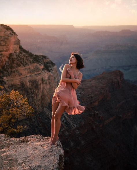 LAURA ROSE | Filmmaker (@i.laurarose) • Instagram photos and videos Canyon Photoshoot, Creative Photography Techniques, Grand Canyon National Park, Portrait Gallery, Creative Portraits, Creative Photos, Photography Techniques, Photography Tutorials, Photo Tips