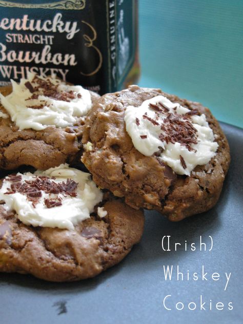 Vegan Whiskey Cookies Boozie Cookies, Guinness Desserts, Irish Whiskey Desserts, Irish Sweets, Whiskey Desserts, Whiskey Cookies, Irish Cookies, Boozy Baking, Day In New York City