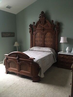 Antiques, Furniture, Beds & Bedroom Sets, 1800-1899 | PicClick Victorian Bedroom Set, Period Interiors, Royal Bedroom, Antique Bed, Victorian Bed, Antique Bedroom Furniture, French Gothic, Leather Living Room Furniture, Painting Wooden Furniture