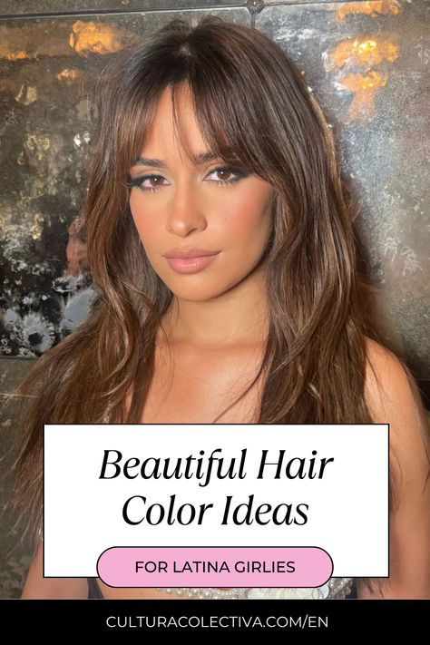 Choosing the right hair color can be a hard task. That's why we make a full guide for you to choose the best hair color ideas for Latinas. Latina Summer Hair Color, Professional Hair Color Ideas, Hair Color Ideas For Mexicans, Latina Fall Hair Colors, Latinas Hair Color Ideas, Mexican Hair Color, Hispanic Blonde Hair, Mexican Hair Color Ideas, Hair Colors For Brown Skin Mexican